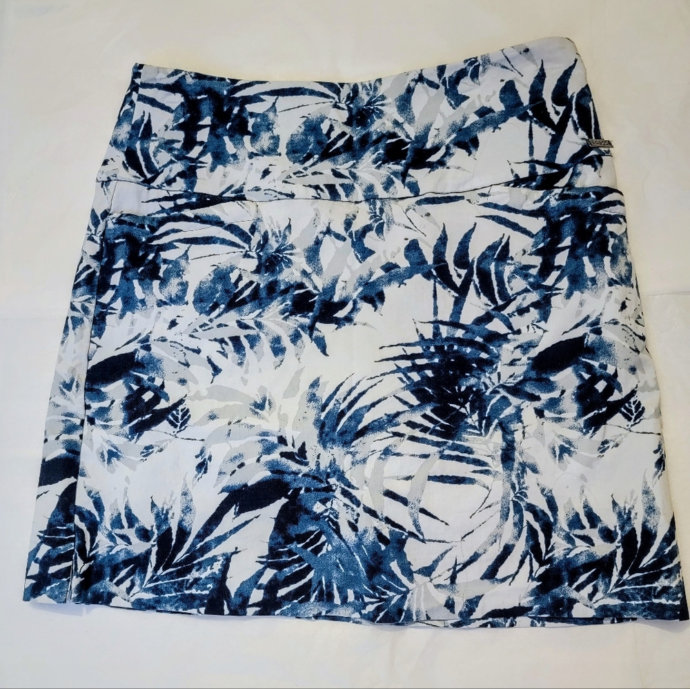 S.C. & Co.  golf/tennis skorts, medium